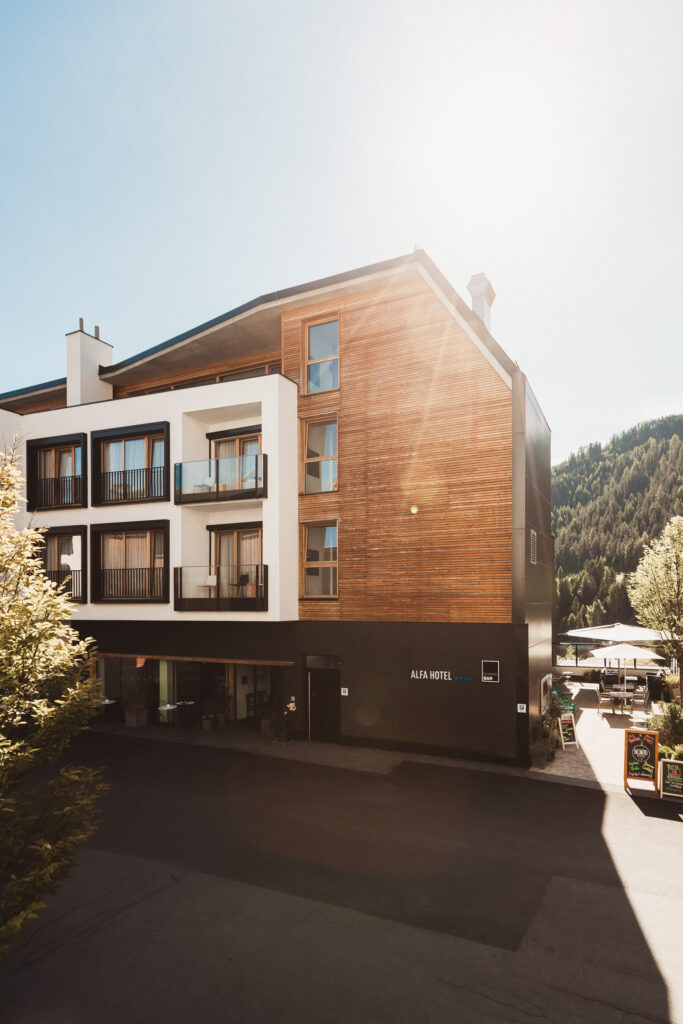 Architektur & Design 1 002 Alfahotel Herbsttag OKT2021 CPALE Manuel