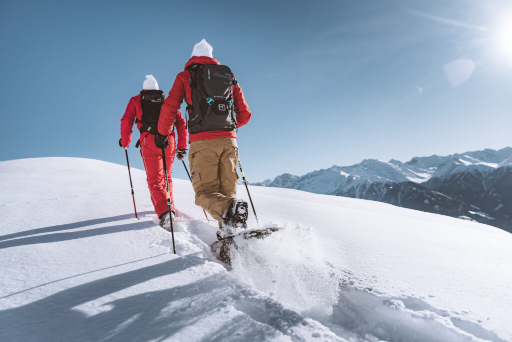 Winterurlaub 6 Schneeschuhwanderung c Skischule Fiss Ladis Maria KnollWEB