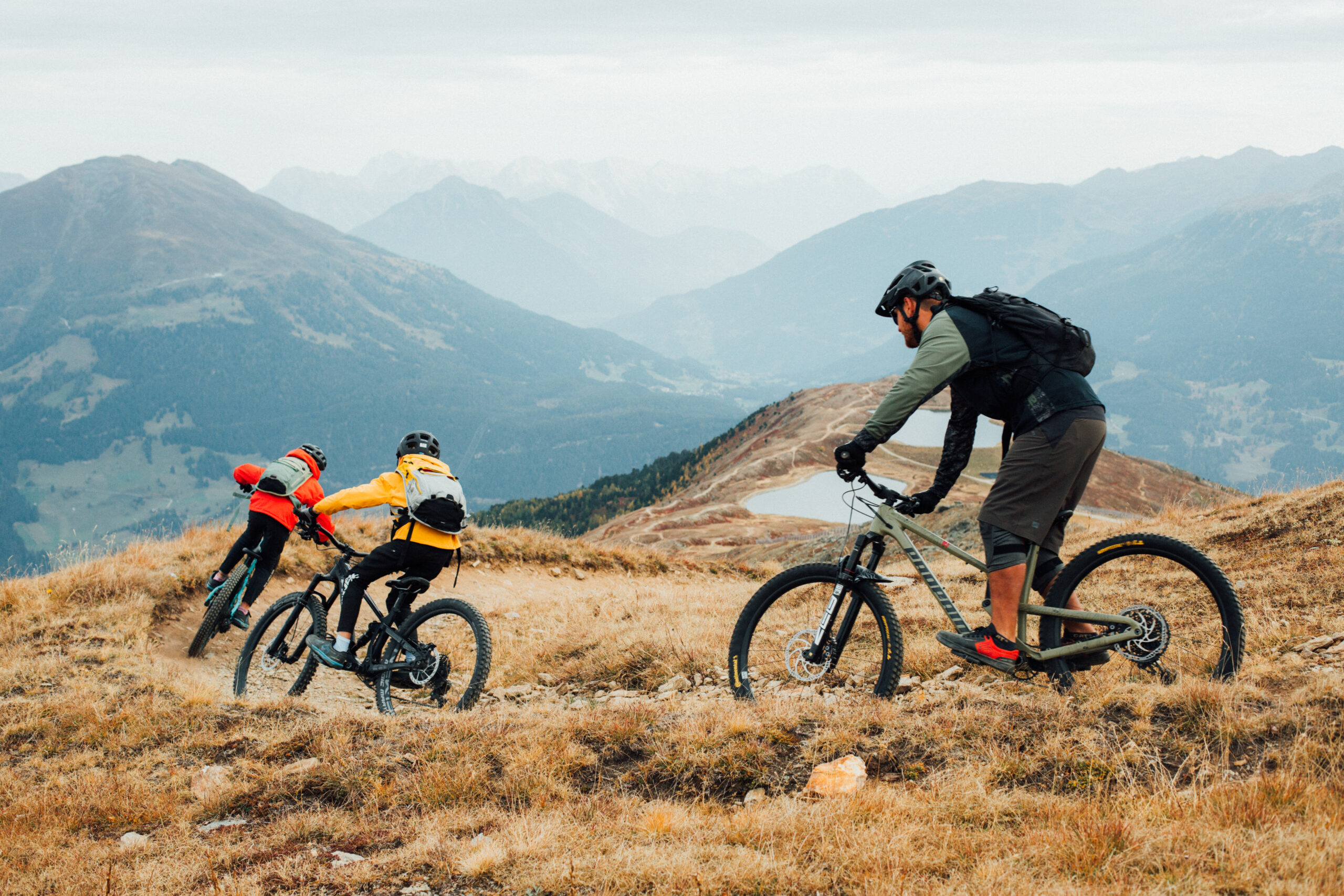 Bikeshooting Herbst c Serfaus Fiss Ladis Marketing GmbH Raphael PoehamWEB 1 scaled