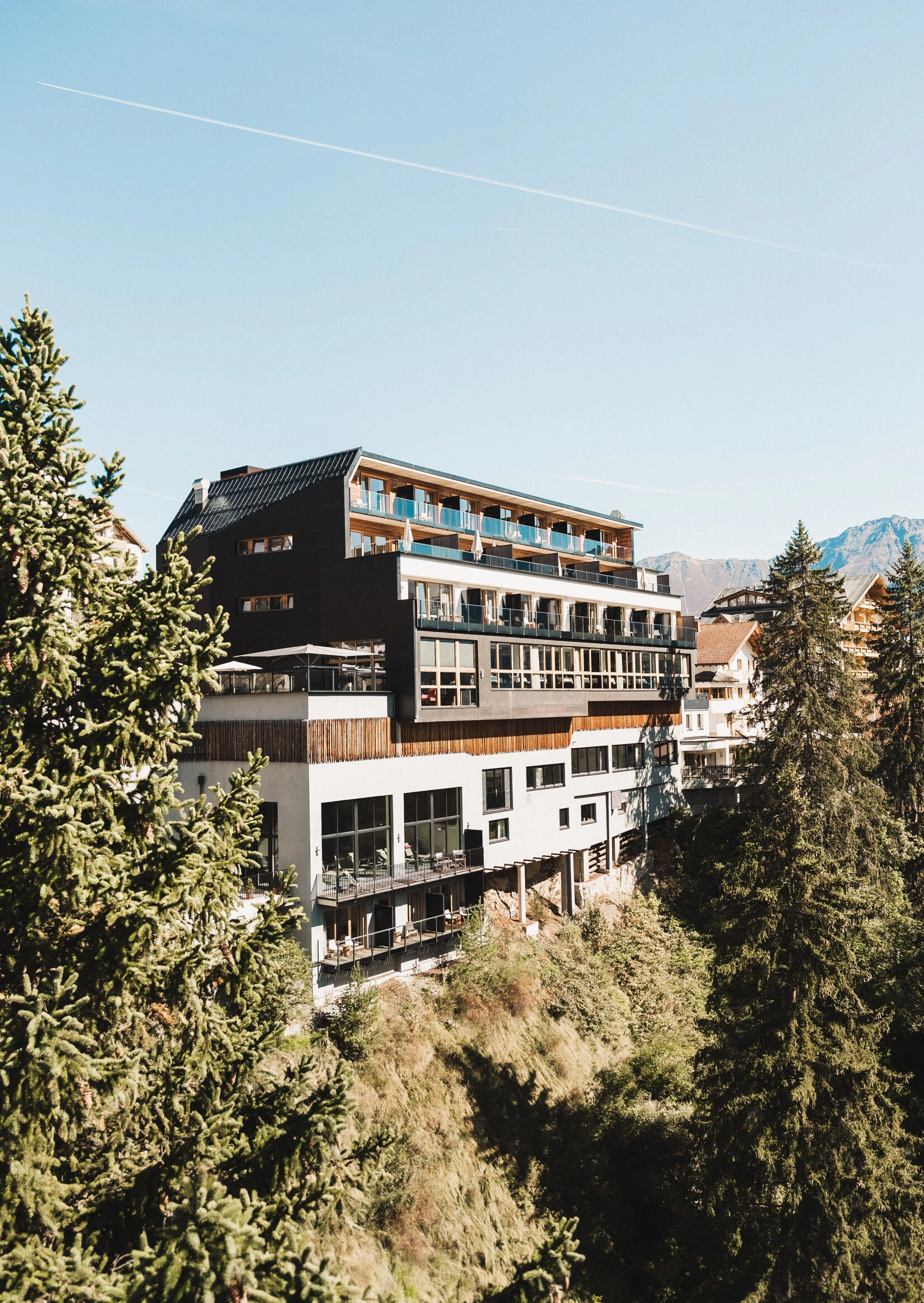 012 Alfahotel Herbsttag